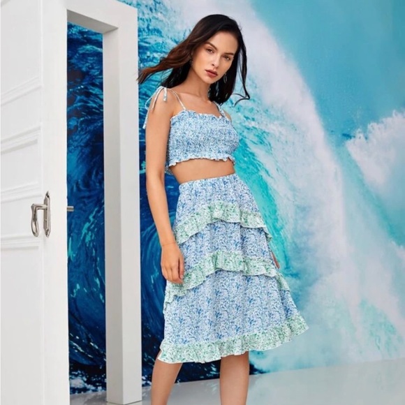 SHEIN Dresses & Skirts - SHEIN Layered Ditsy Floral Skirt
